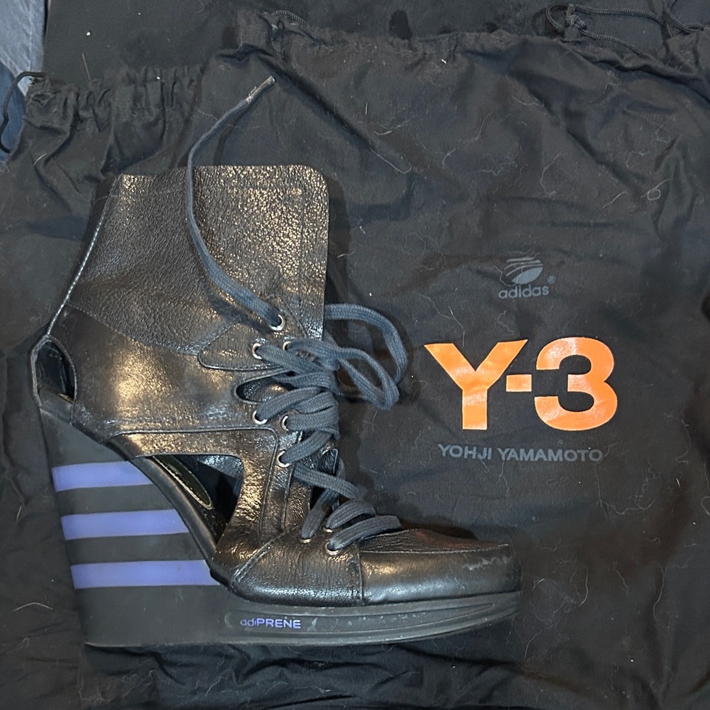 EUC Vintage  Y-3 Black and Purple Wedge Sneakers
